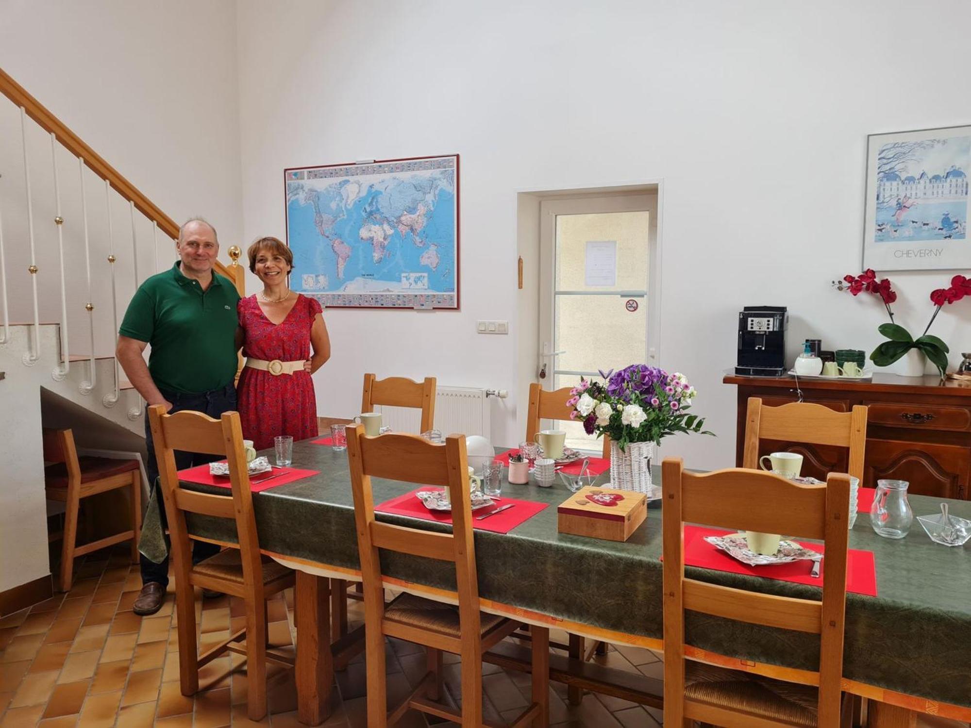 Cravant  Chambres Spacieuses Pres De Beaugency, Petit-Dejeuner Inclus - Fr-1-590-455 מראה חיצוני תמונה